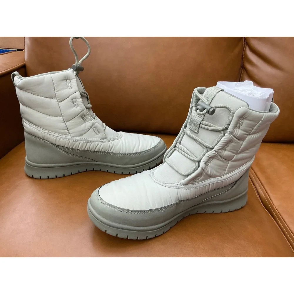 Ryka Solace Snow Boots Womens 7.5 Green Water Repellent Quilted Puffer